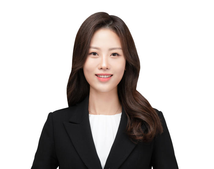 黃智姸(ファン・ジヨン)